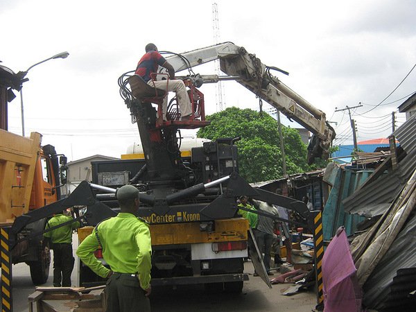 Lagos-Bariga transformation